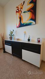 Mobile credenza con cassetti e ante