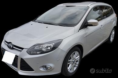 Ford Focus Titanium 2012 