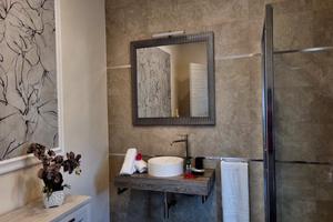Camera indipendente con bagno privato