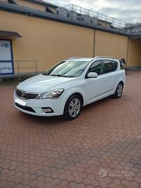 Kia Ceed - APERTI AD AGOSTO