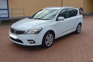Kia Ceed - APERTI AD AGOSTO