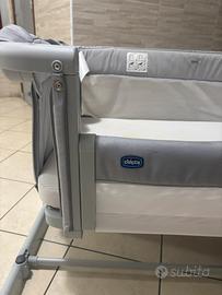 Culla chicco next to me