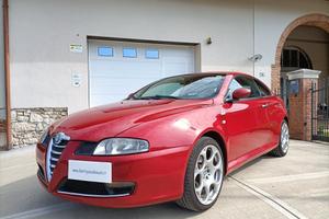 Alfa Romeo GT 1.9 JTDM 16V Distinctive