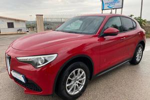 Alfa Romeo Stelvio 2.2 t Business Q4 190cv auto