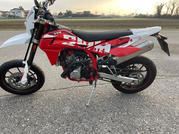 Swm SM 125 R