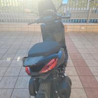 Piaggio Beverly 300 - 2025