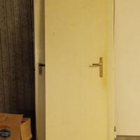 porta tagliafuoco e porta bianca