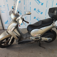 Aprilia Scarabeo 300