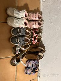 Lotto di 7 Paia di Scarpe per Bambina Taglie 24-26