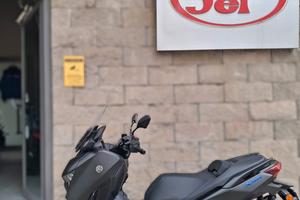 Yamaha X-Max 125