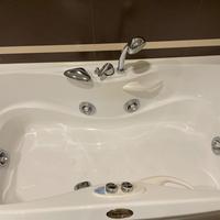 vasca idromassaggio Jacuzzi JANUS