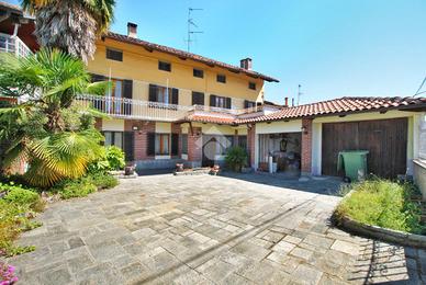 CASA INDIPENDENTE A LIVORNO FERRARIS
