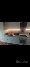 Cucina Arredo 3 Bianco Lucido perfette condizioni 