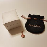 Pandora Charm Ciondolo margherita argento rosé