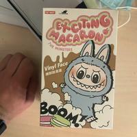 Labubu exting macaron chiuso