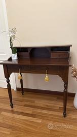 Scrittoio colore noce