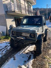SUZUKI SAMURAI