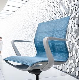 Sedus Se-Joy con braccioli azzurro scocca bianco