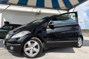 Mercedes-benz A 160 CDI BlueEFFICIENCY Elegance
