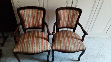 Coppia di poltroncine in stile Luigi XV
