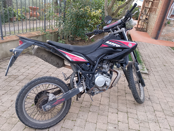 WR Yamaha 125 nero e rosso