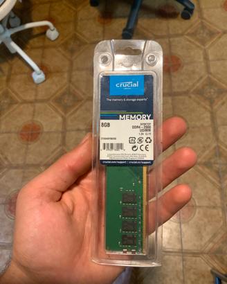 RAM Crucial 8GB DDR4-2666 UDIMM – Nuova in blister
