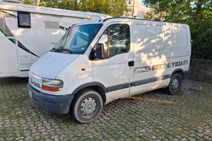 Renault master