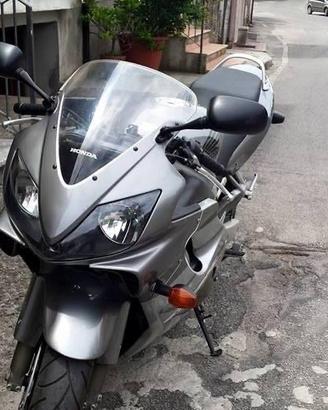 Honda cbr 600 f