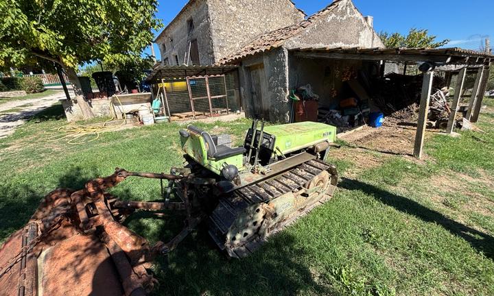 Trattore cingolato Agrifull 235 con fresa Nardi