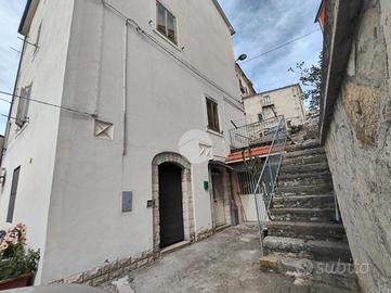 CASA INDIPENDENTE A RIPALIMOSANI