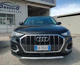 AUDI Q3 35 TDI S tronic Business Advanced