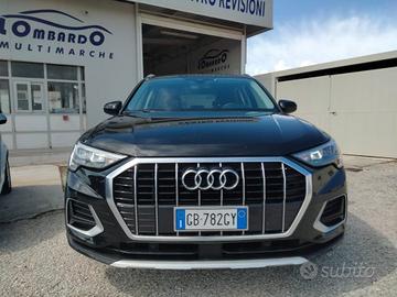 AUDI Q3 35 TDI S tronic Business Advanced