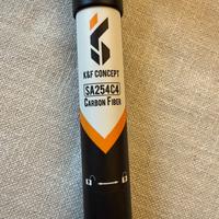 Treppiede in carbonio