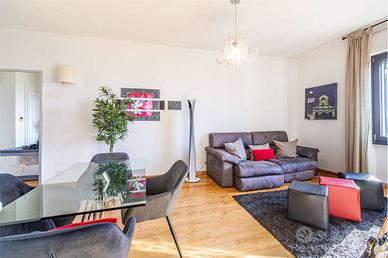 Rifinito sesto piano vista mare