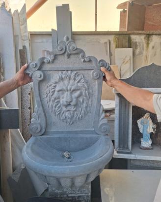 fontana in pietra lavica