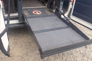 Fiat Ducato con pedana