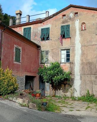 CASA SEMINDIPENDENTE A ORERO