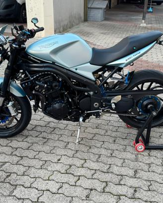 Triumph Speed Triple 1050