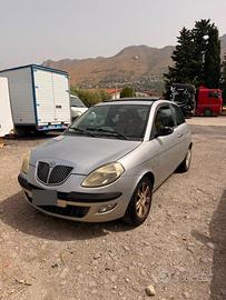 Lancia Y