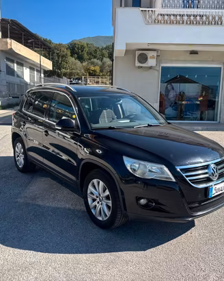 Volkswagen Tiguan 2.0 TDI DPF 4MOTION Sport & Styl