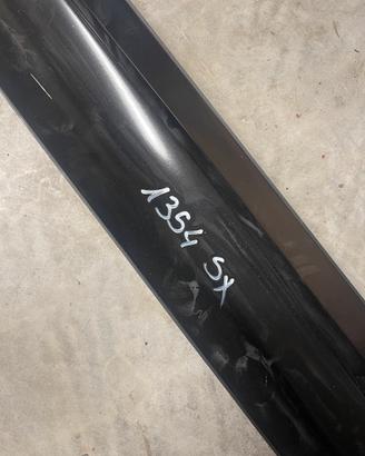 Minigonna sinistra grezza per Fiat Punto Evo Sport