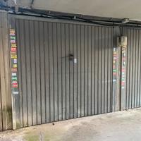 Box 18mq con mensole - Colli Aniene