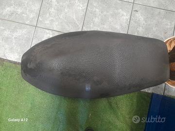 sella super 8 kymco.