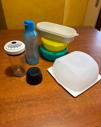 Set tupperware utensili da cucina