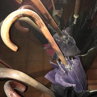 Ombrelli antichi usati