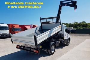 IVECO DAILY NUOVO Ribaltabile trilaterale e Gru Bo