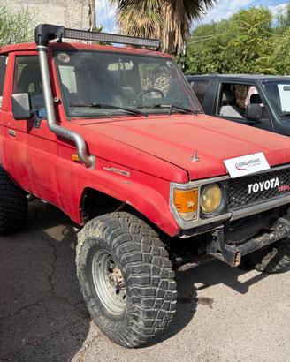 Toyota Land Cruiser II 2.4 turbodiesel SW LJ70 LX