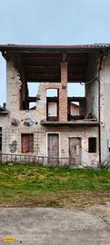 Rustico da ristrutturare