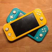 Nintendo Switch Light Giallo e Blu (2 unità)