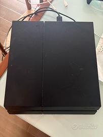 Ps4 Nera + 1 joystick
